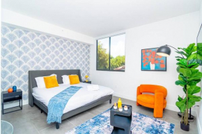 King Bed brand new Oasis minutes to Brickell